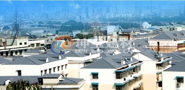 合成樹脂瓦質輕承載力強，是平改坡的理想選擇